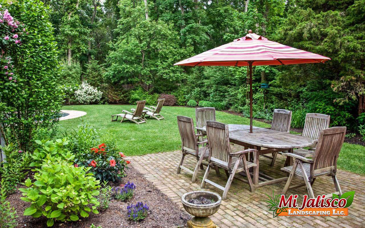 Time to Make Budget-Friendly Backyard Renovation